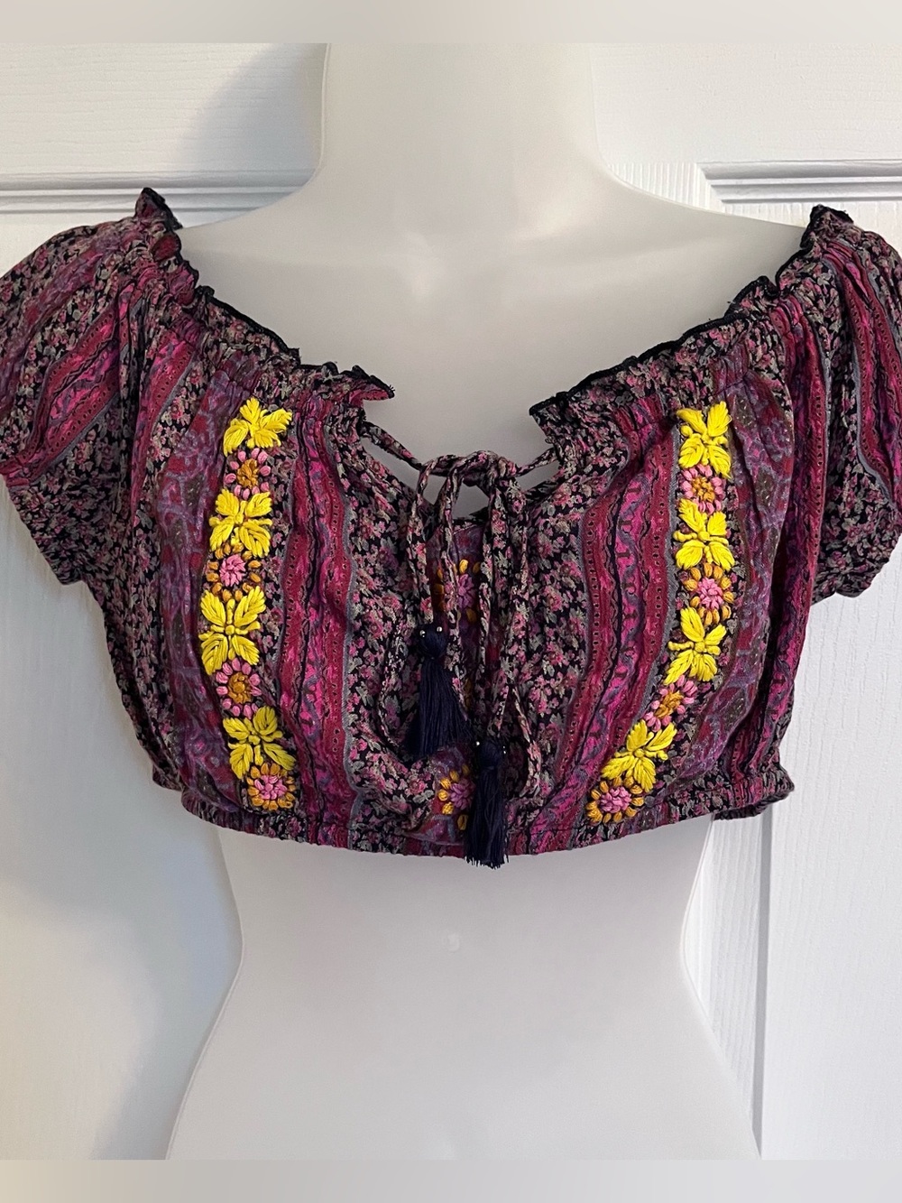 NWT Raga for Anthropologie Purple Embroidered Boho Crop Top M